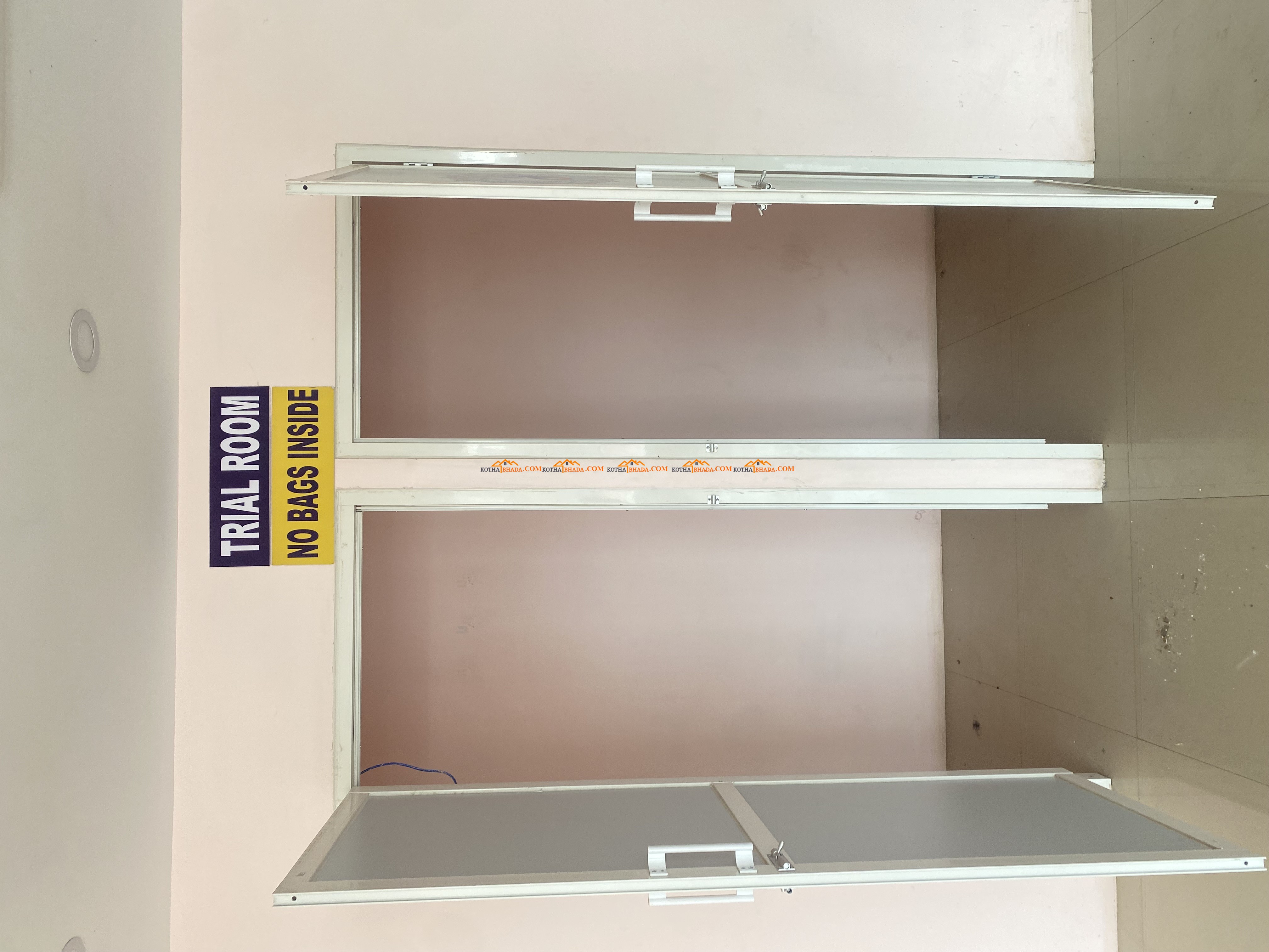 Commercial space available for rent in Gwarko