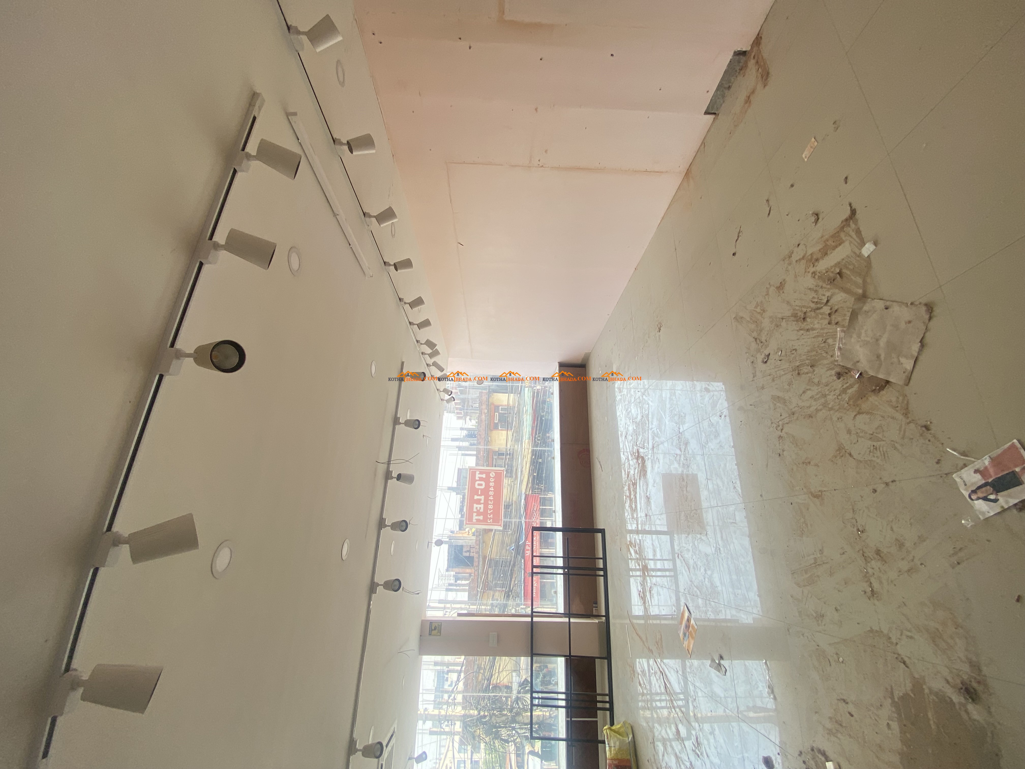 Commercial space available for rent in Gwarko