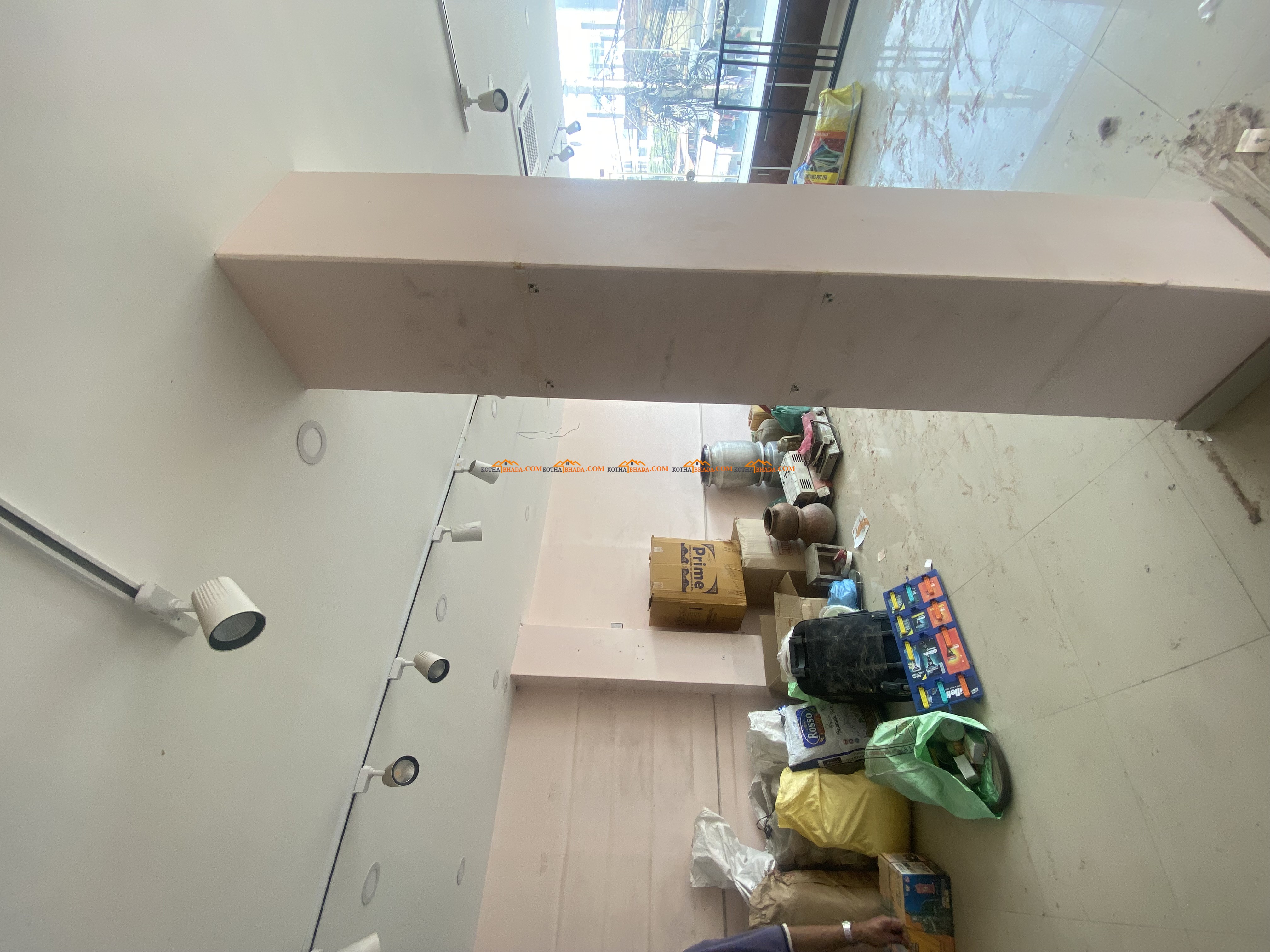 Commercial space available for rent in Gwarko