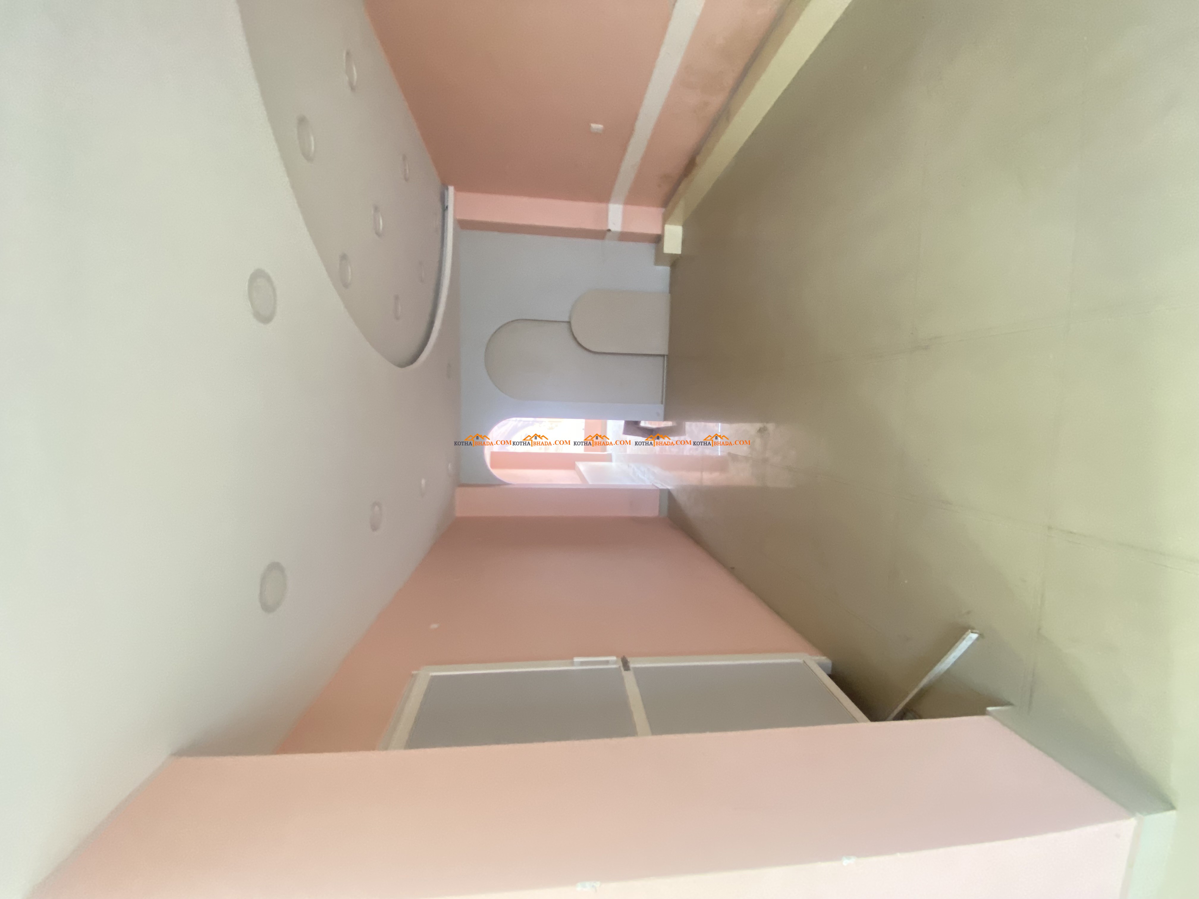 Commercial space available for rent in Gwarko