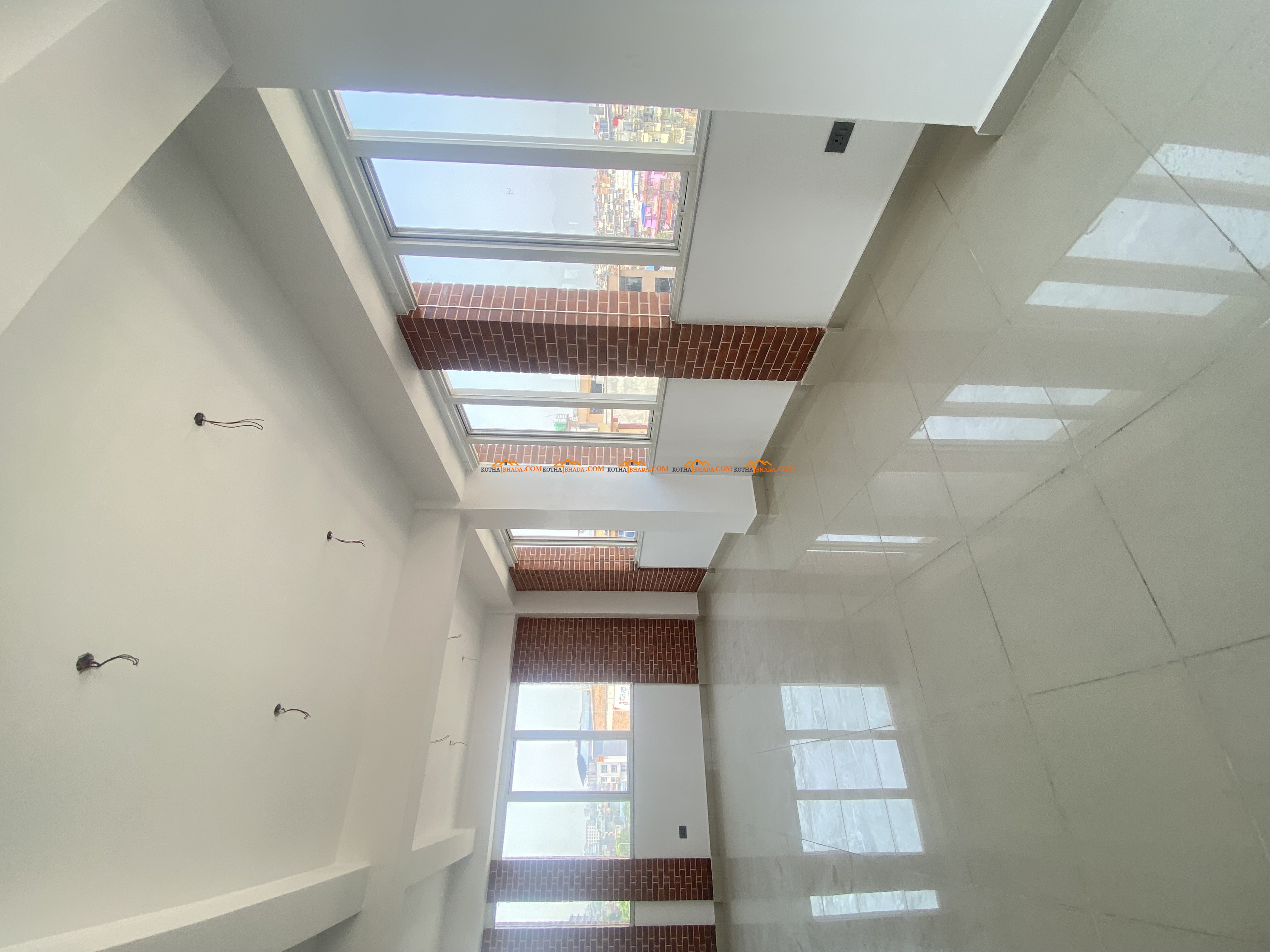 Office space available for rent in Gwarko ( with roof)