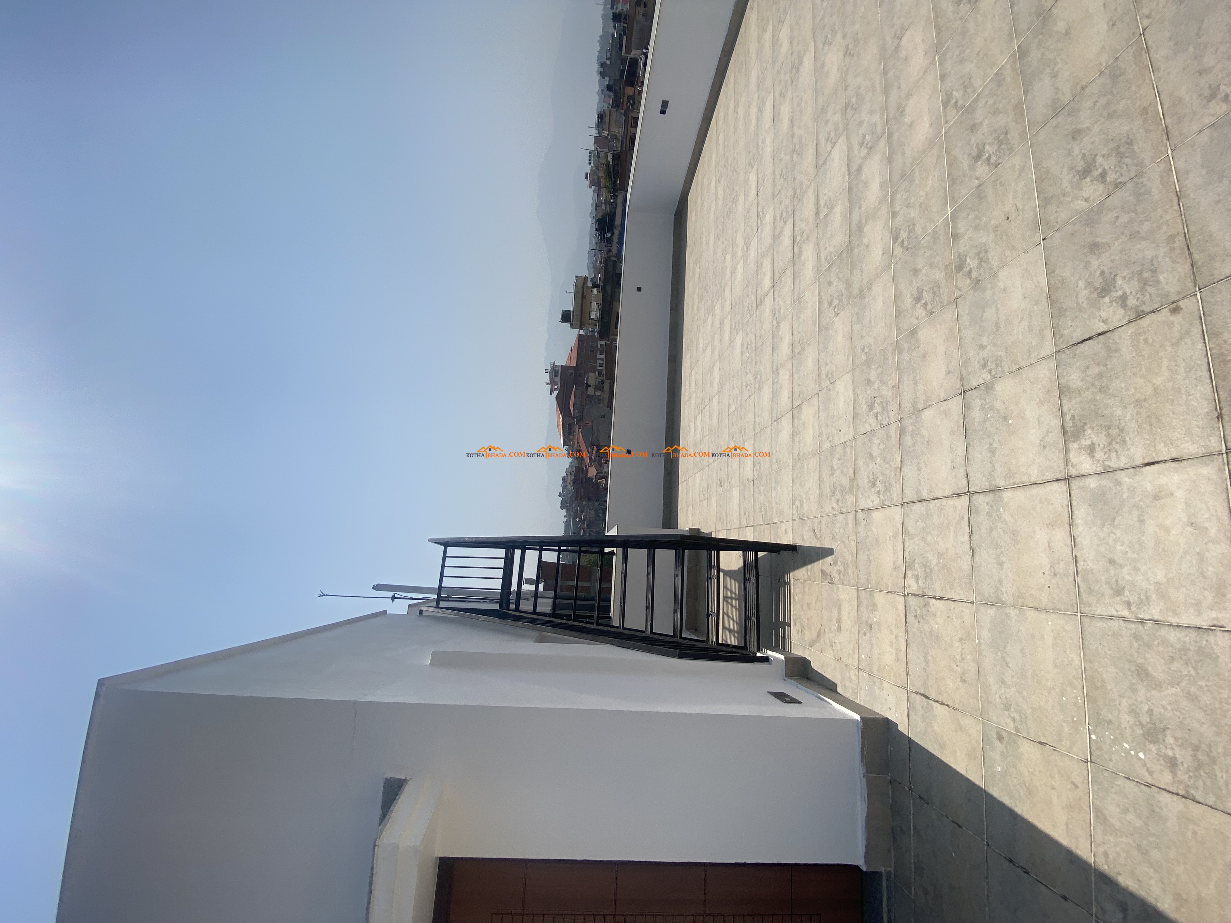 Office space available for rent in Gwarko ( with roof)