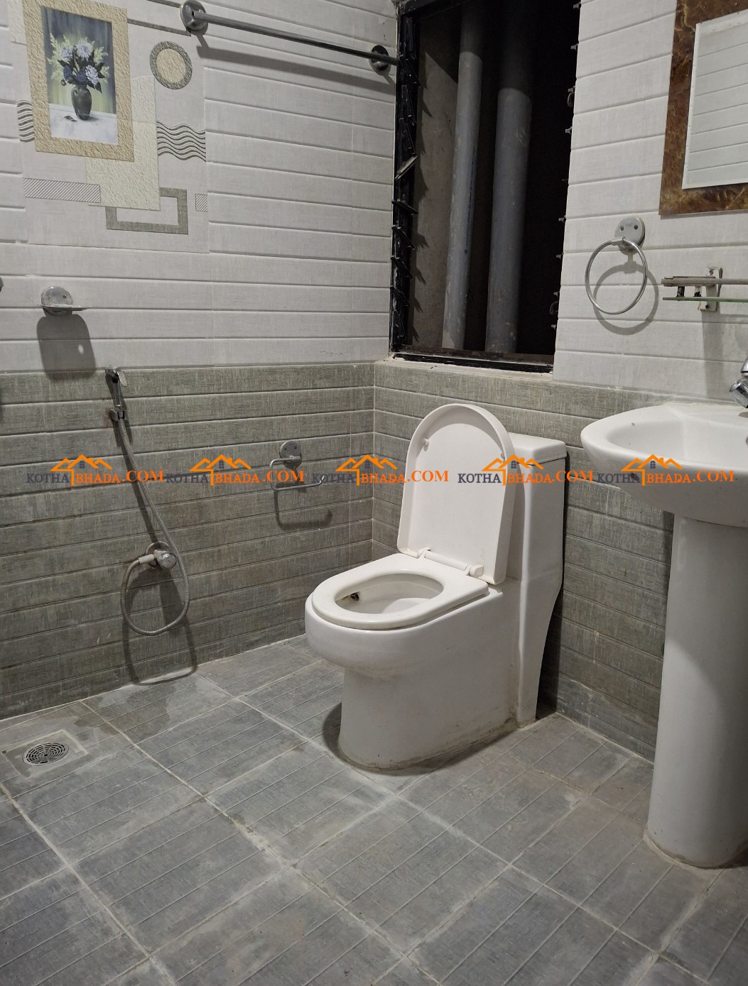 Flat Rent on Hattiban(near micro park and safa bazar) @18k