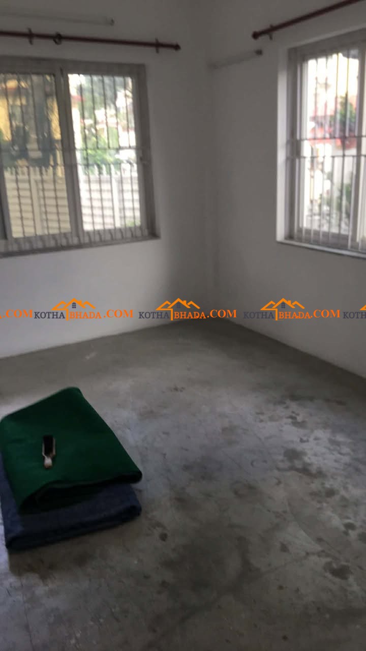 2bhk flat now available in dhapasi height  sairam chok ward no 4 rent only @30k