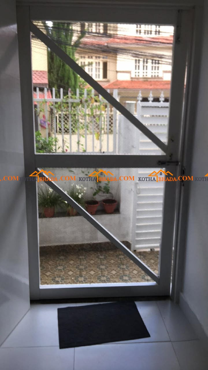 2bhk flat now available in dhapasi height  sairam chok ward no 4 rent only @30k