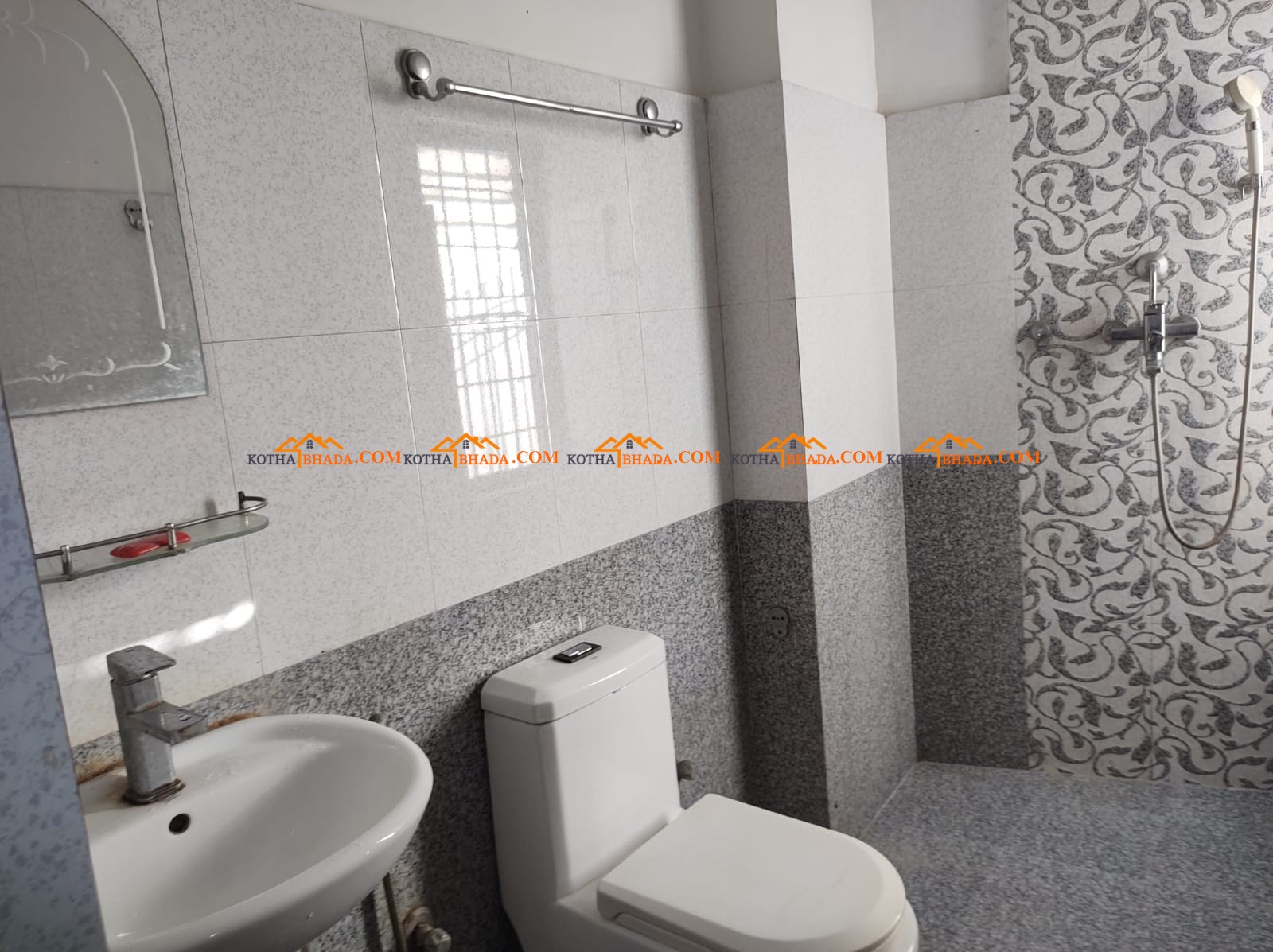 2Bhk Flat Available in Sital Height Tempo Park Near Rent @20k