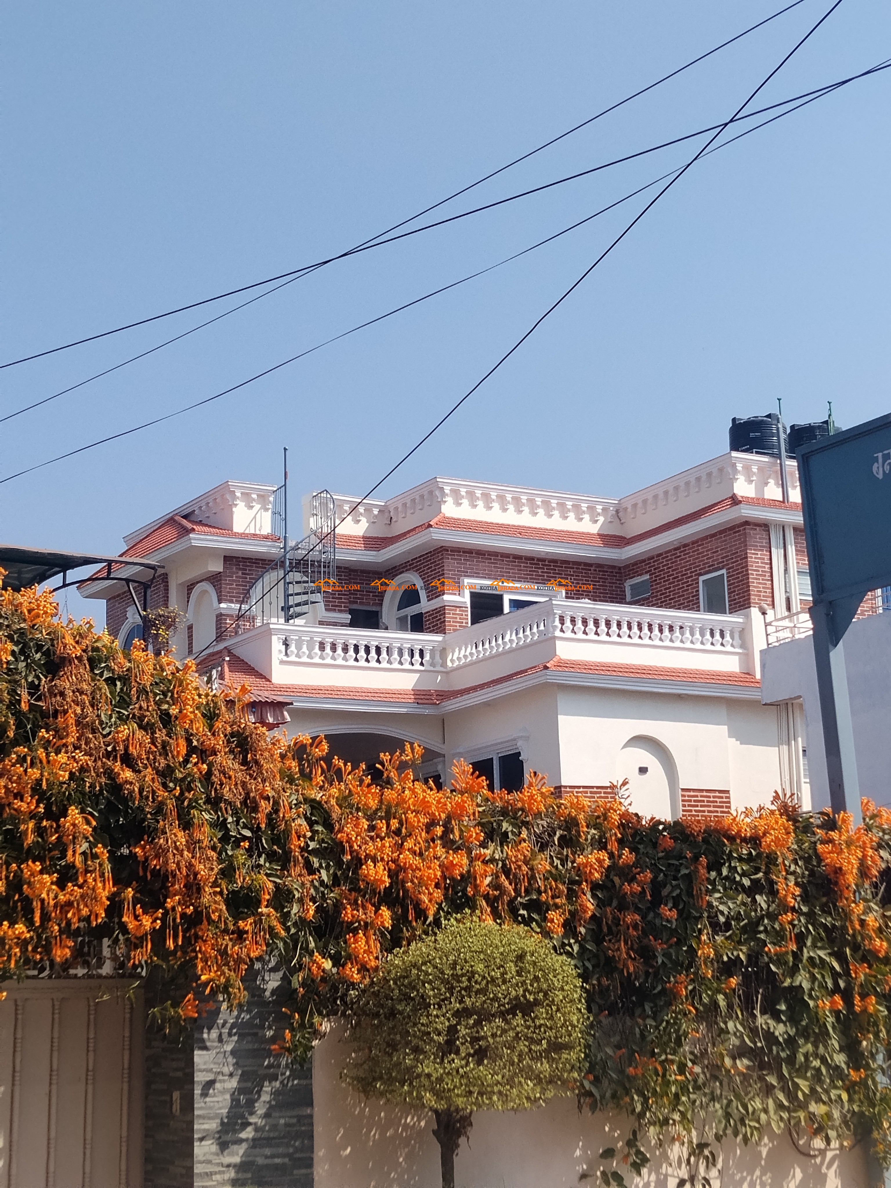 Semi-Furnished 3 Bhk flat  for rent in kageshori, manohara